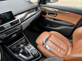 BMW 2-serie Active Tourer 220i High Executive picture 14