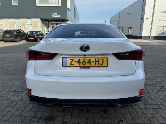 Lexus IS 300h F Sport Edition picture 6