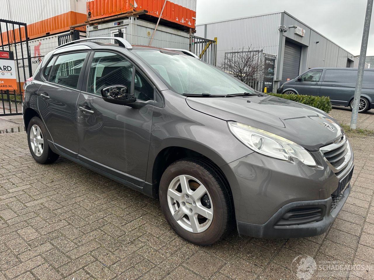 Peugeot 2008 1.2 PureTech Access