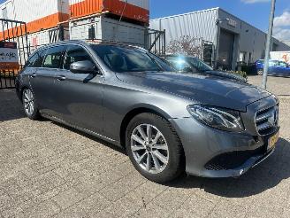 Schadeauto Mercedes E-klasse Estate 200 d Business Solution 2019/1