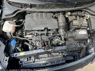 Kia Rio T-GDi MHEV DynamicLine picture 3