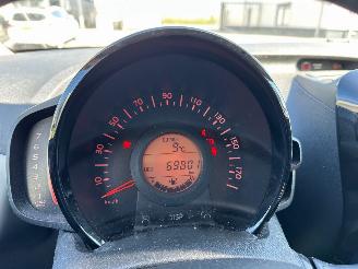 Peugeot 108 1.0 e-VTi Première picture 10