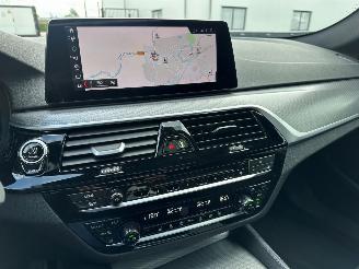 BMW 5-serie 540i xDrive High Executive M-Sport picture 17