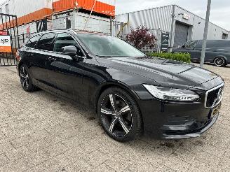 Voiture accidenté Volvo V-90 2.0 T5 Momentum 2017/11