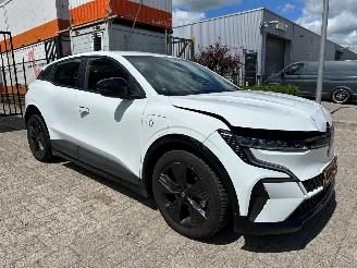 Unfallwagen Renault Mégane E-Tech comfort range Evolution 60 kWh 2024/7