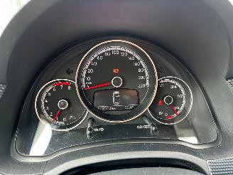 Volkswagen Up! 1.0 BMT move up! picture 10
