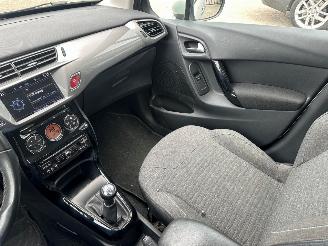 Citroën C3 1.2 PureTech Collection picture 13