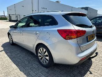 Kia Cee d SZ-530-L picture 4