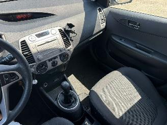 Hyundai I-20 1.4i DynamicVersion picture 10