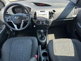 Hyundai I-20 1.4i DynamicVersion picture 15