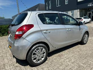 Hyundai I-20 1.4i DynamicVersion picture 6