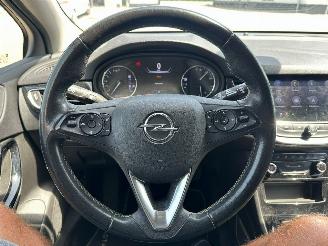 Opel Astra 1.2 Business Elegance picture 9