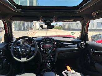 Mini Cooper 1.5 Cooper Camden Edition Automaat picture 18