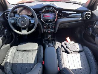 Mini Cooper 1.5 Cooper Camden Edition Automaat picture 17