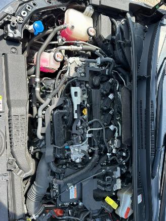 Toyota Corolla Touring Sports 2.0 Hybrid Style picture 3