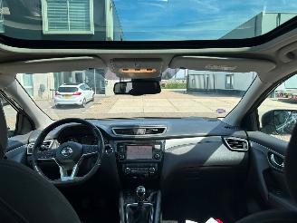 Nissan Qashqai 1.3 DIG-T N-Connecta picture 18