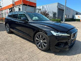Auto incidentate Volvo V-60 2.0 T6 Recharge AWD Inscription 2020/10