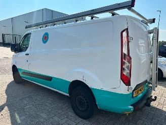Ford Transit Custom 300 2.0 TDCI L2H1 Trend picture 4