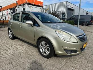 Voiture accidenté Opel Corsa 1.4-16V Enjoy NAP 2008/8