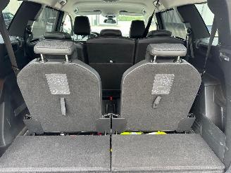 Peugeot 5008 1.2 PureTech Allure Pack Business 7p picture 7