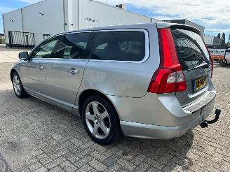 Volvo V-70 2.5T Automaat Summum picture 4
