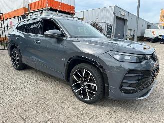 Coche accidentado Volkswagen Tayron 1.5 eTSI R-Line Edition 7p 2025/6