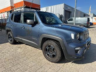 Unfallwagen Jeep Renegade 1.3T DDCT Limited Automaat 2020/6