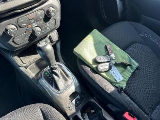 Jeep Renegade 1.3T DDCT Limited Automaat picture 12