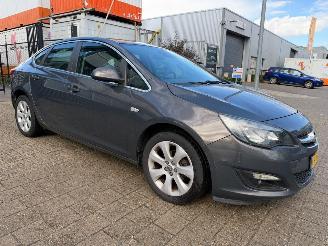škoda osobní automobily Opel Astra 1.4 Turbo Business+ 2014/6