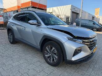 Damaged car Hyundai Tucson 1.6 T-GDI MHEV Comfort 2021/6
