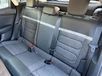 Citroën C4 1.2 Puretech Automaat Business Plus picture 15