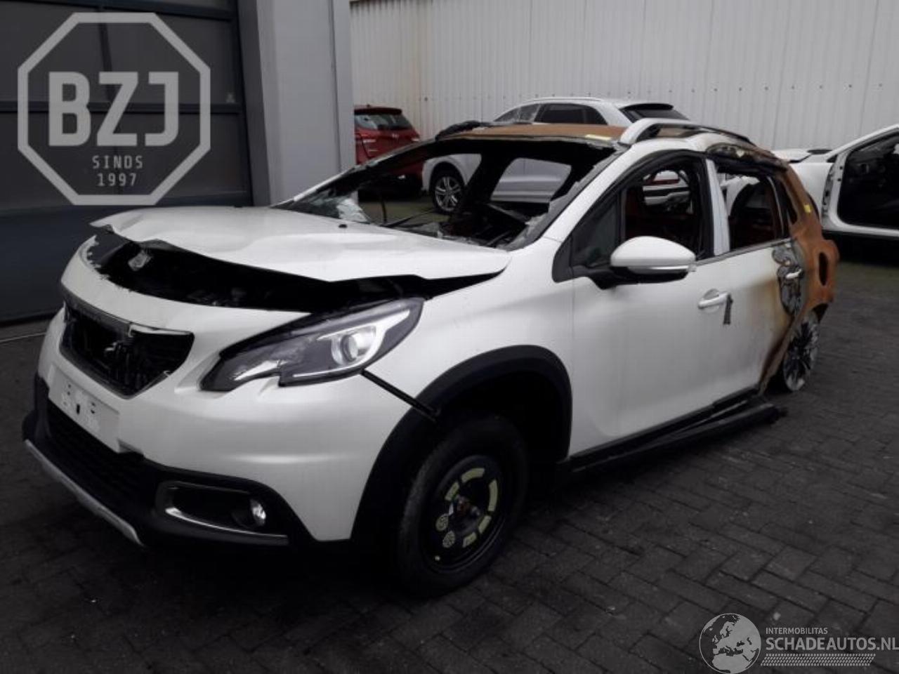 Peugeot 2008 2008 (CU), MPV, 2013 / 2019 1.2 12V e-THP PureTech 110