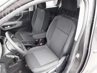 Peugeot Rifter Rifter (ER/EC/EZ), MPV, 2018 1.5 BlueHDi 130 picture 6