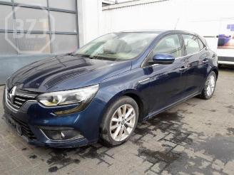 Coche siniestrado Renault Mégane Megane IV (RFBB), Hatchback 5-drs, 2015 1.2 Energy TCE 130 2017