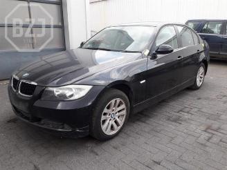 demontáž osobní automobily BMW 3-serie 3 serie (E90), Sedan, 2005 / 2011 318i 16V 2009