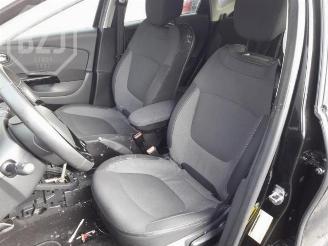 Renault Captur Captur (2R), SUV, 2013 1.2 TCE 16V EDC picture 6