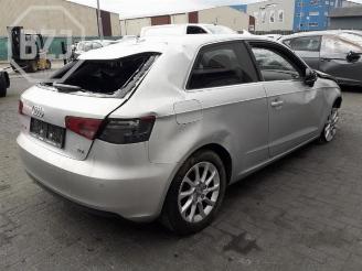 Audi A3 A3 (8V1/8VK), Hatchback 3-drs, 2012 / 2020 1.6 TDI 16V picture 3