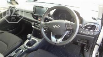 Hyundai I-30  picture 5