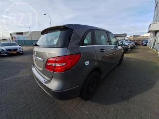 Mercedes B-klasse B (W246,242), Hatchback, 2011 / 2018 1.6 B-200 BlueEFFICIENCY Turbo 16V picture 3