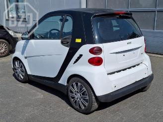 Smart Fortwo Fortwo Coupe (451.3), Hatchback 3-drs, 2007 1.0 45 KW picture 4