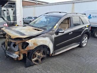 Vrakbiler auto Mercedes ML ML II (164/4JG), SUV, 2005 / 2011 3.5 350 4-Matic V6 24V 2008/1