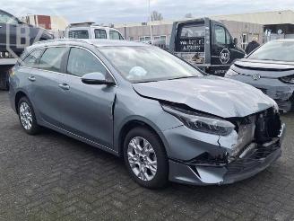 Kia Cee d Ceed Sportswagon (CDF), Combi 5-drs, 2018 1.0i T-GDi 12V picture 2