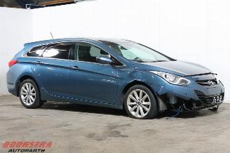 Hyundai I-40 1.7 CRDi 16v Led Leder Lichtmetaal Camera Navi Stoelverwarming Thuiskomer picture 2