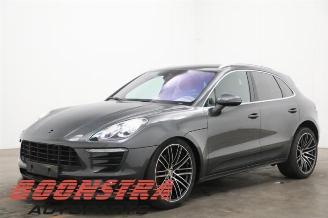 Coche siniestrado Porsche Macan Macan (95B), SUV, 2014 2.0 16V Turbo 2016/7