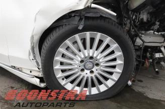 Mercedes C-klasse C (W205), Sedan, 2013 / 2021 C-350 e 2.0 16V picture 27