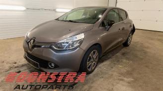 Uttjänta bilar auto Renault Clio Clio IV (5R), Hatchback 5-drs, 2012 / 2021 0.9 Energy TCE 90 12V 2015/5