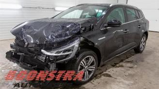 demontáž osobní automobily Renault Mégane Megane IV Estate (RFBK), Combi 5-drs, 2016 1.3 TCE 160 16V 2021/12