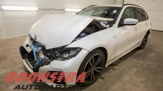Uttjänta bilar auto BMW 3-serie 3 serie Touring (G21), Combi, 2019 320i 2.0 TwinPower Turbo 16V 2021/0