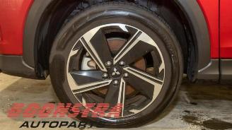 Mitsubishi Eclipse Cross Eclipse Cross (GK/GL), SUV, 2017 2.4 16V PHEV 4x4 picture 15