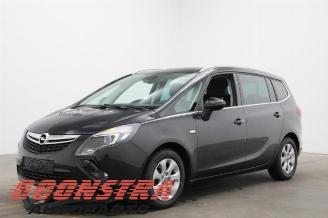 Coche siniestrado Opel Zafira Zafira Tourer (P12), MPV, 2011 / 2019 1.6 CDTI 16V ecoFLEX 136 2015/1